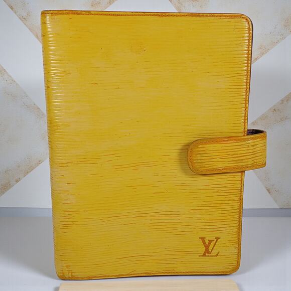 Authentic Louis Vuitton Epi Agenda MM Day Planner Cover Yellow MSRP $799 - Picture 1 of 14